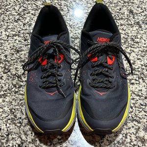 HOKA ONE ONE CHALLENGER ATR 6